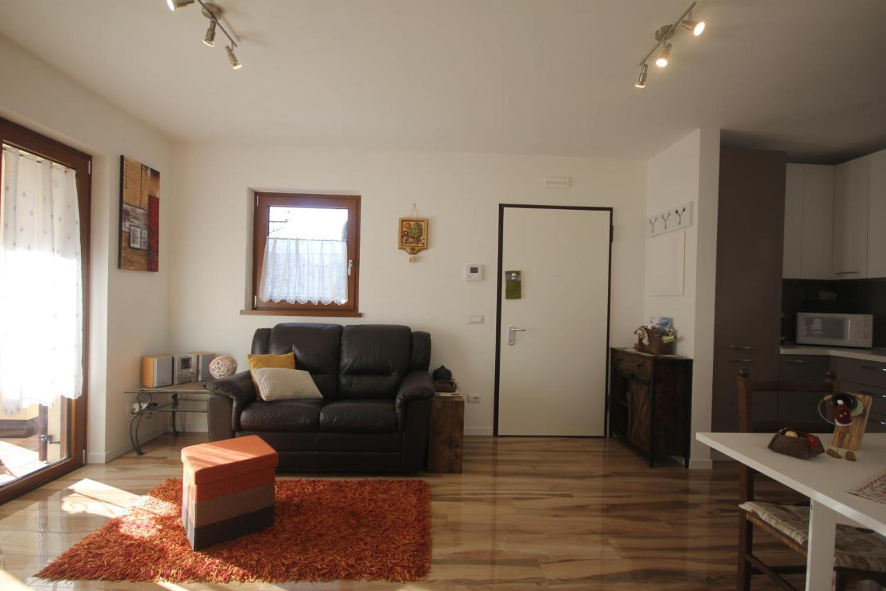 Il Riccio Del Castagno Apartment Novaledo Exterior photo