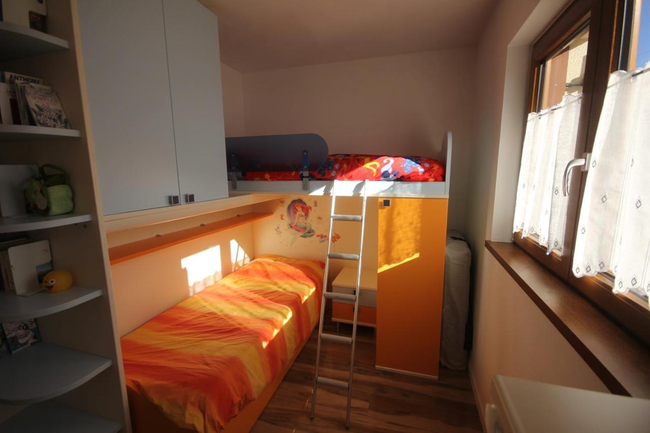 Il Riccio Del Castagno Apartment Novaledo Exterior photo