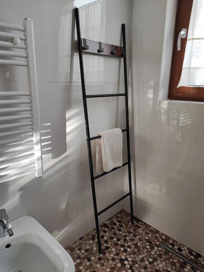 Il Riccio Del Castagno Apartment Novaledo Exterior photo