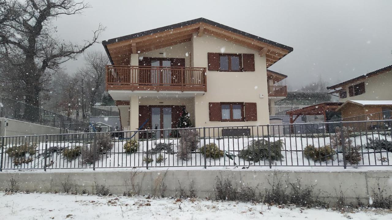 Il Riccio Del Castagno Apartment Novaledo Exterior photo
