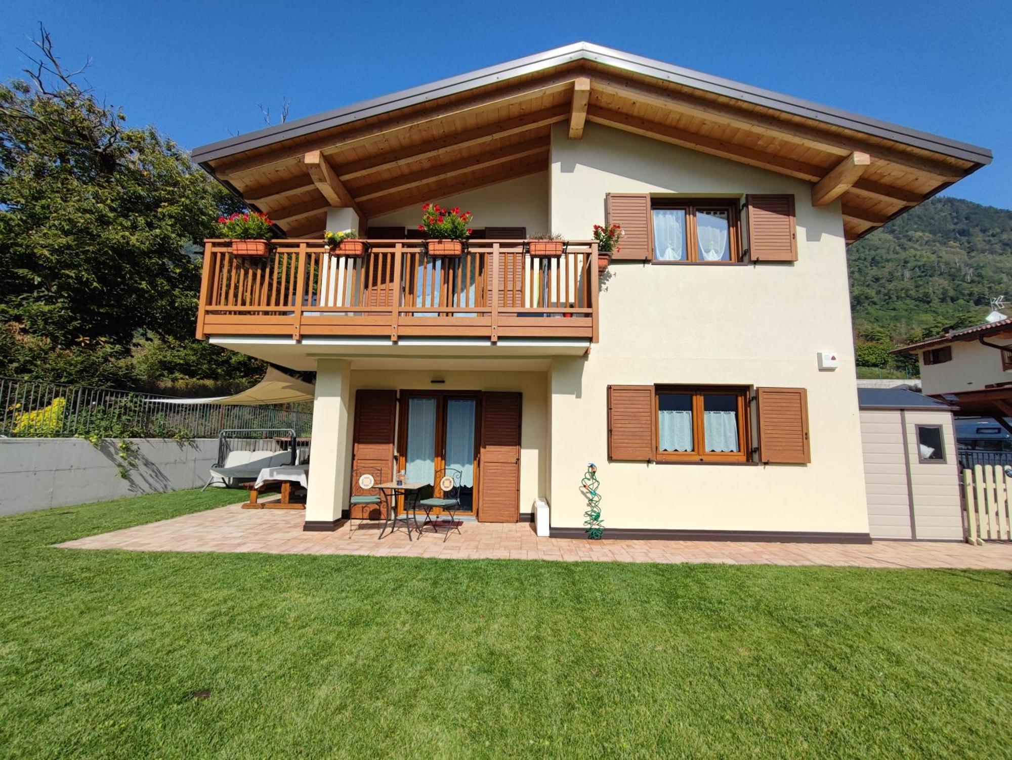 Il Riccio Del Castagno Apartment Novaledo Exterior photo